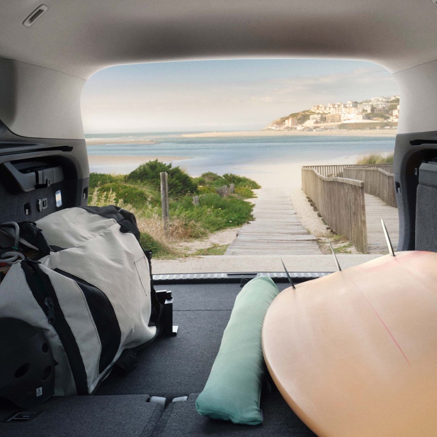 VW Tayron, Blick aus dem Kofferraum aufs Meer